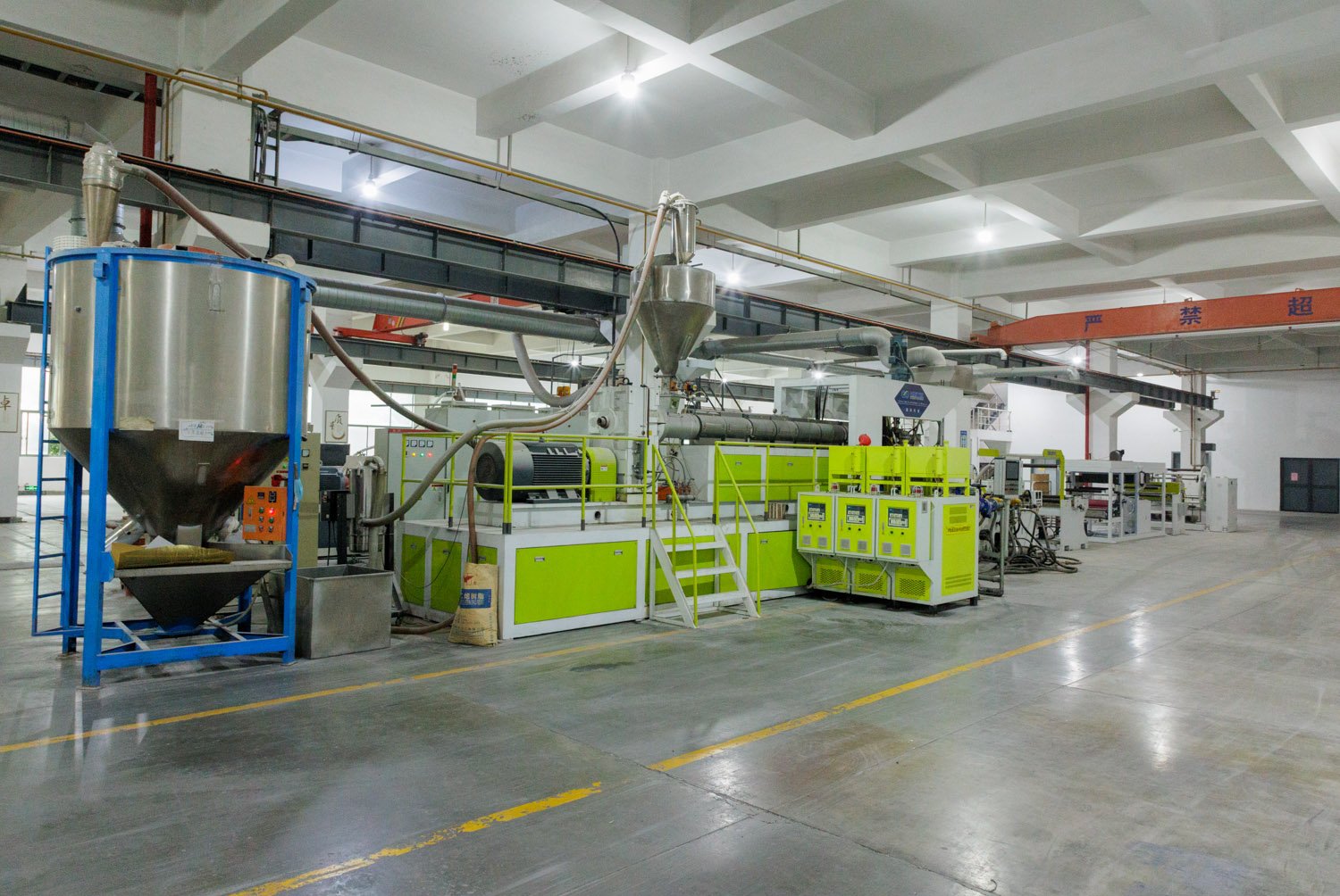 Edge banding slitting and rewinding process - stable width and thickness control