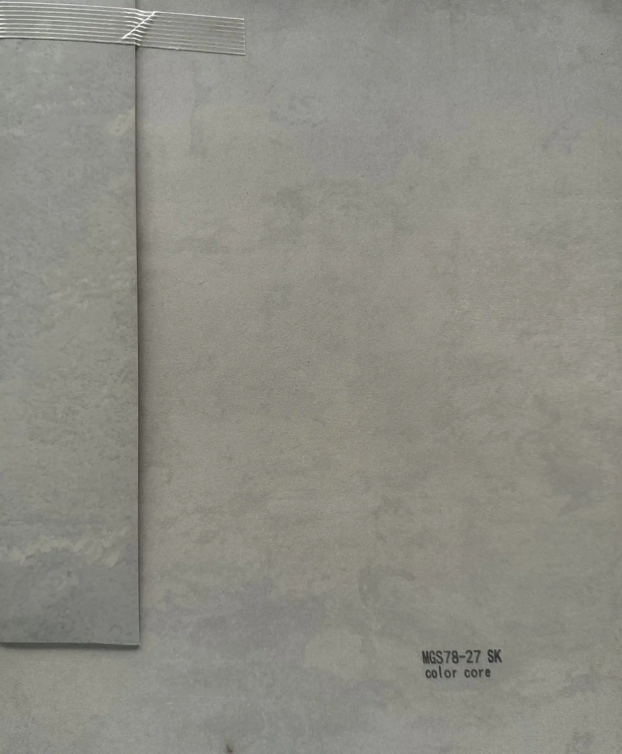 配色 Scaled
